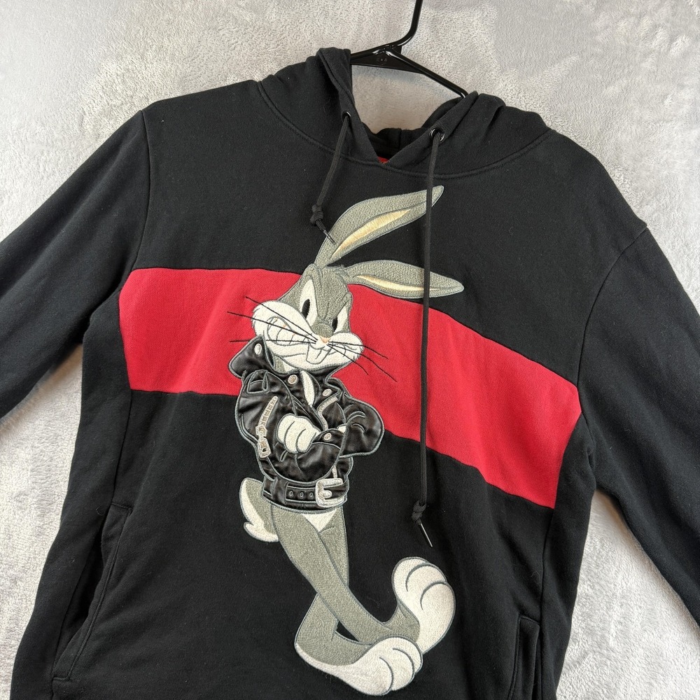 Looney Tunes Bugs Bunny Hoodie Sweatshirt Mens Small Black Red Pullover Graphic